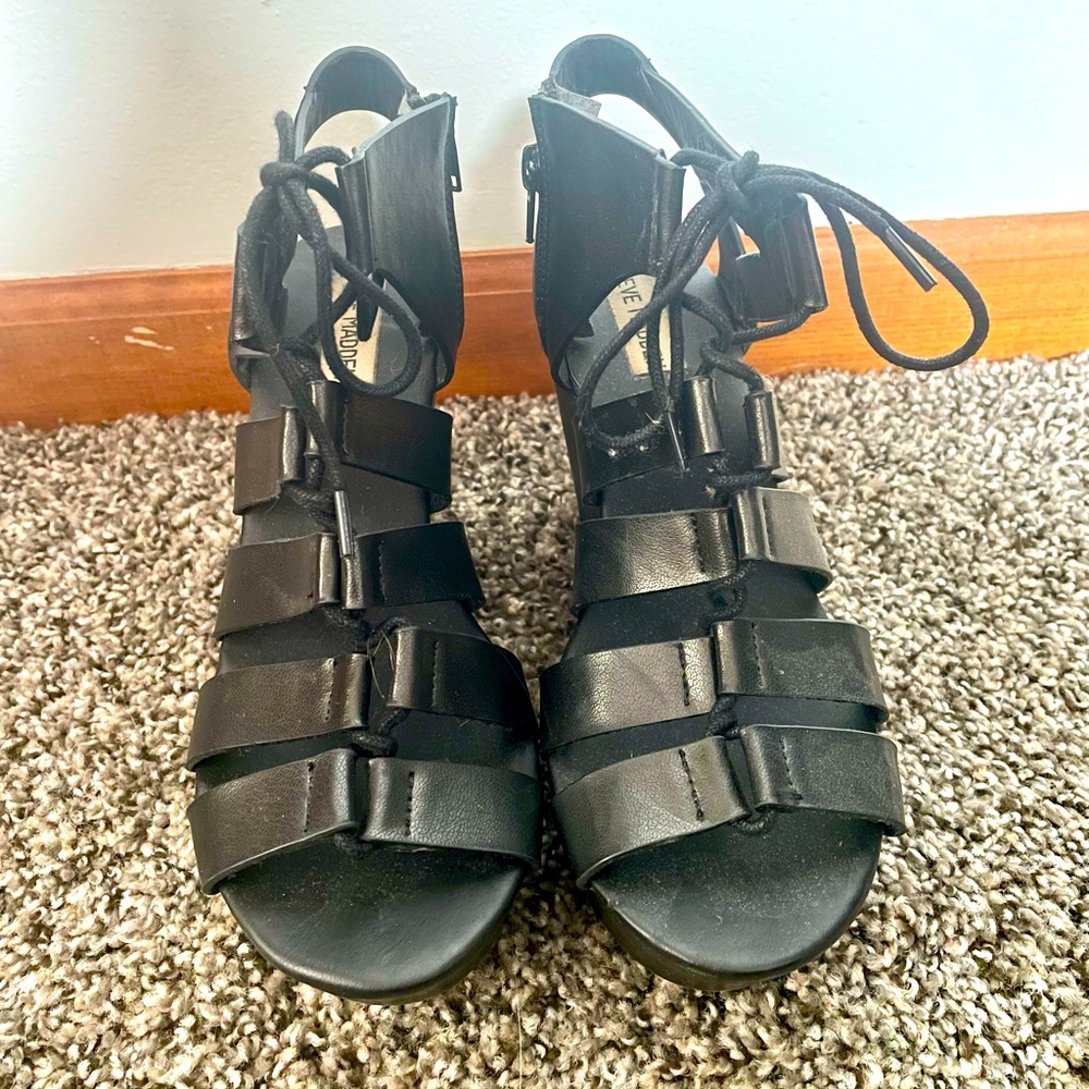 Steve Madden Wedge heels